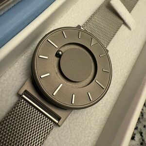 Bradley Mesh Silver 40mm
